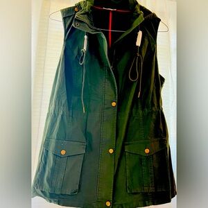Army Green Vest With Hood And Pockets